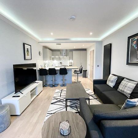 Modern 3 Bedroom Apartment, West End EDI Exterior foto
