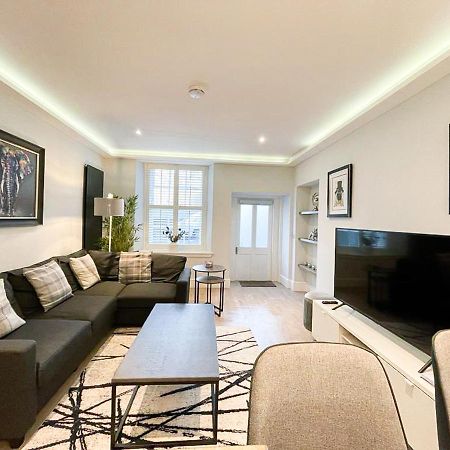 Modern 3 Bedroom Apartment, West End EDI Exterior foto
