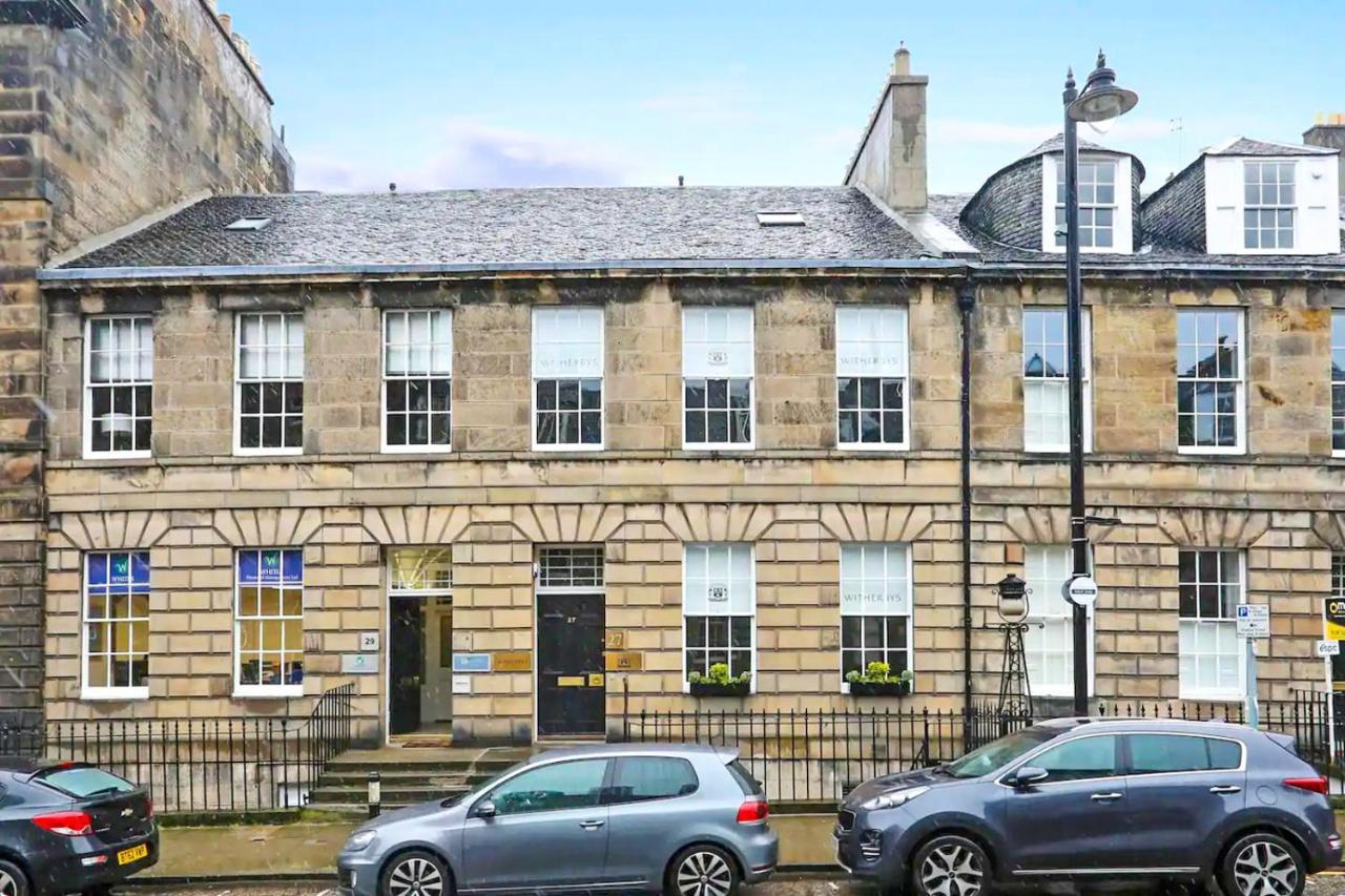Modern 3 Bedroom Apartment, West End EDI Exterior foto