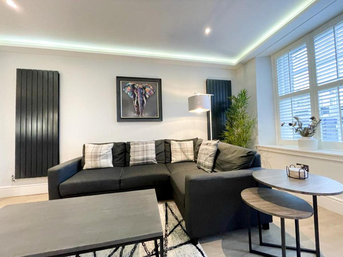 Modern 3 Bedroom Apartment, West End EDI Exterior foto